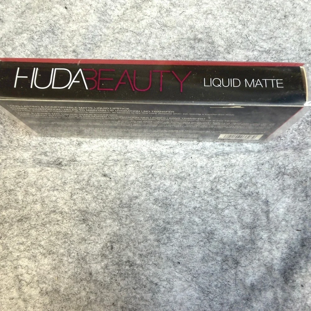 HUDA BEAUTY huda beauty